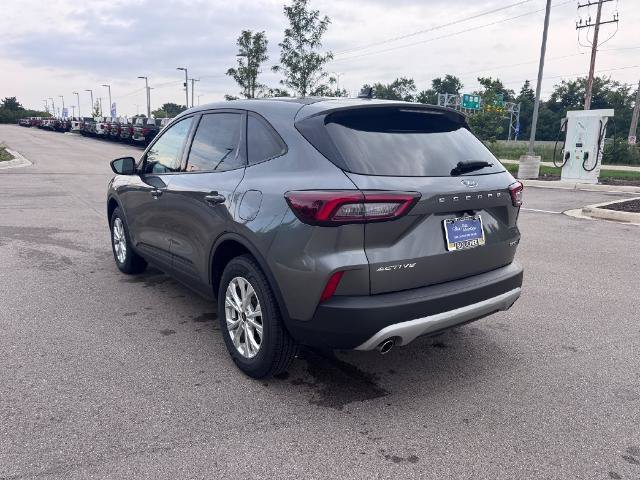 Certified 2025 Ford Escape Active AWD/4WD image 8