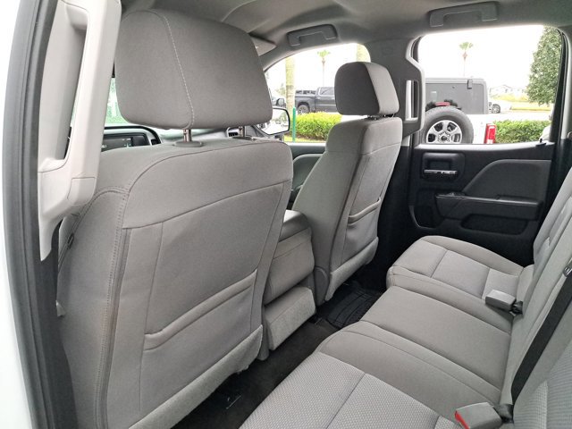 Used 2018 Chevrolet Silverado 1500 Custom w/ Custom Value Package image 10