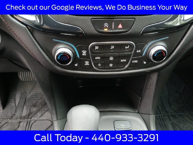 Used 2023 Chevrolet Equinox RS w/ RS Leather Package FWD image 27