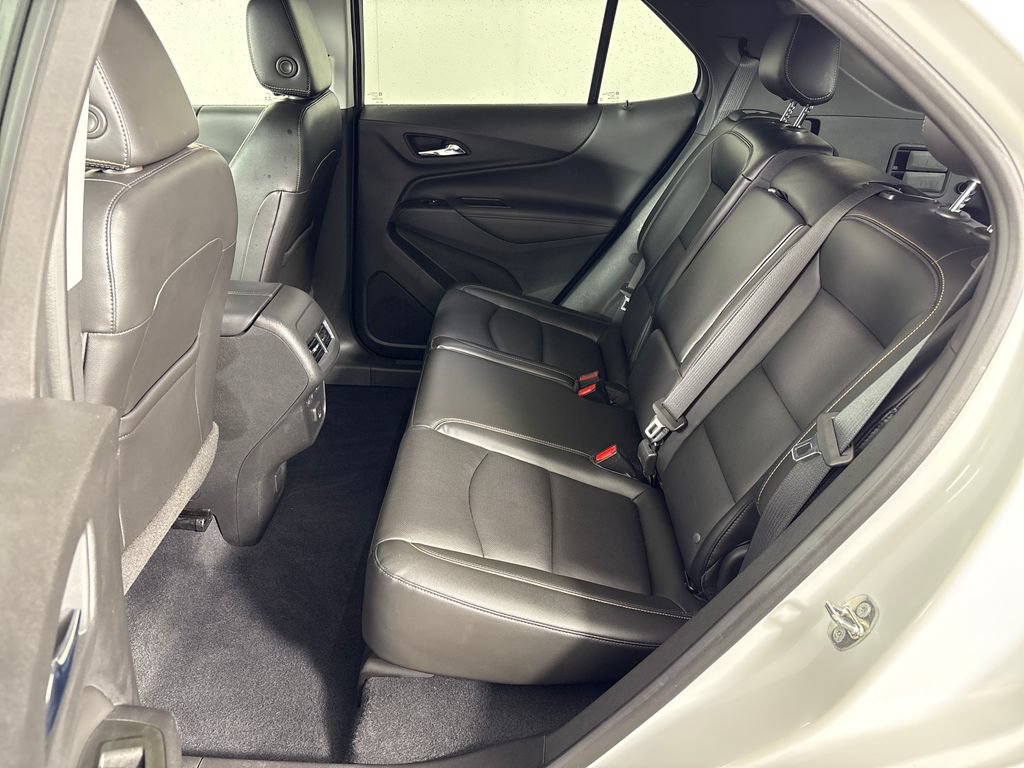 Used 2021 Chevrolet Equinox Premier FWD image 31