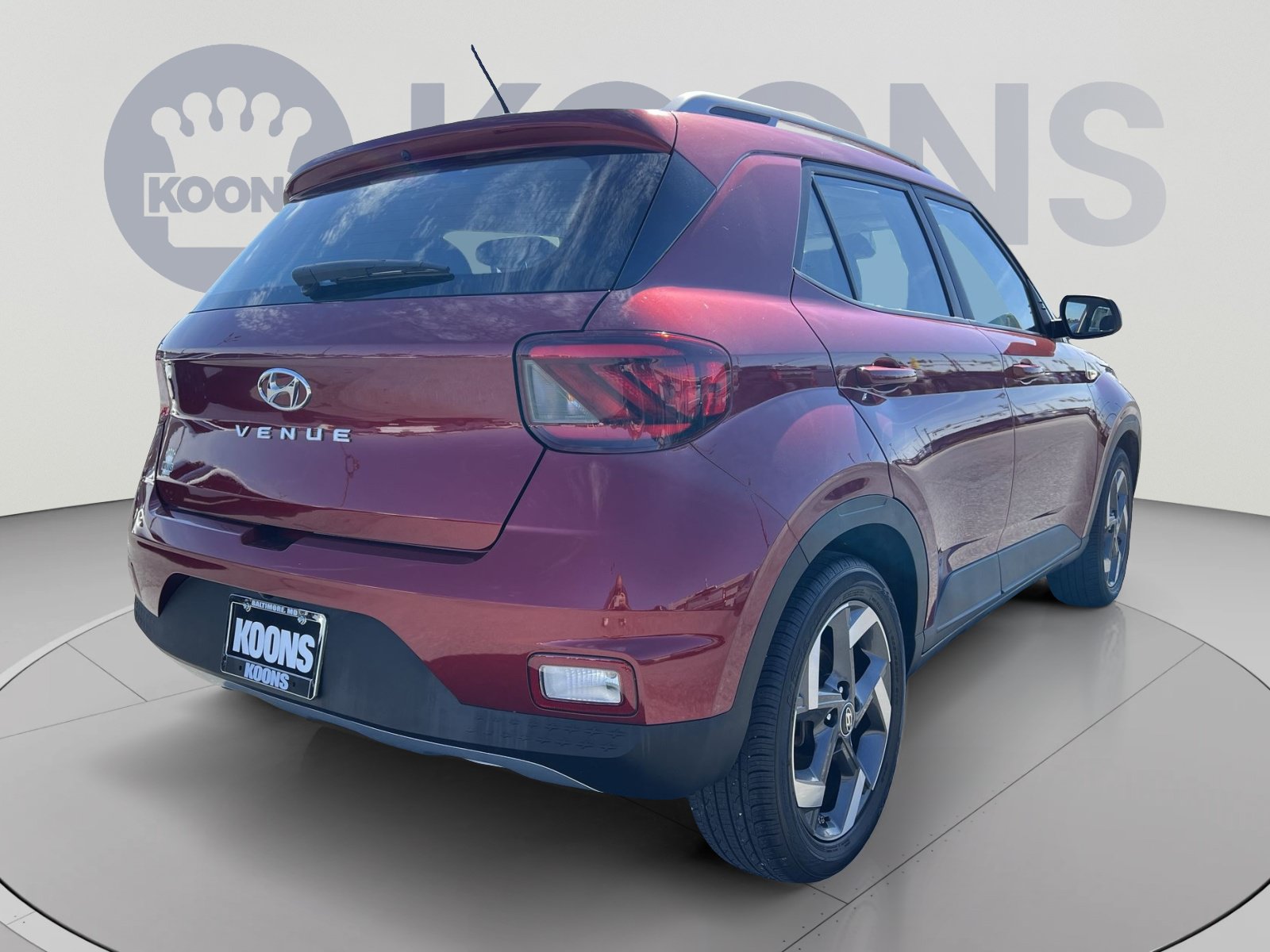 Used 2023 Hyundai Venue SEL w/ Cargo Package FWD image 7