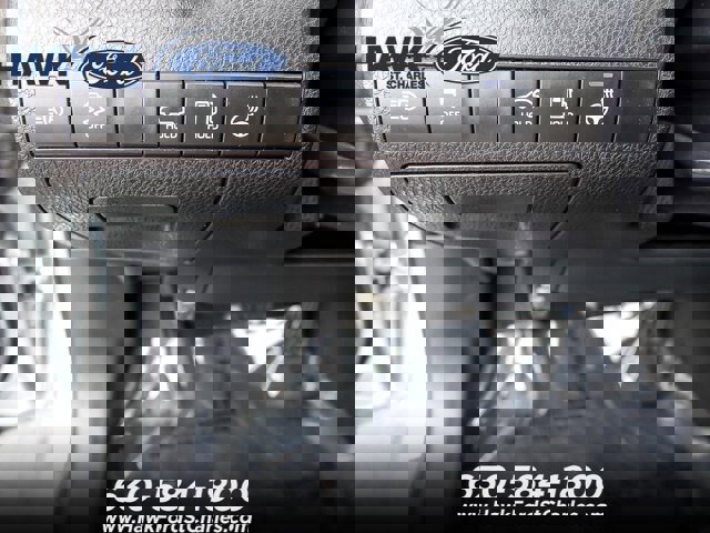 Used 2023 Toyota Camry SE image 16