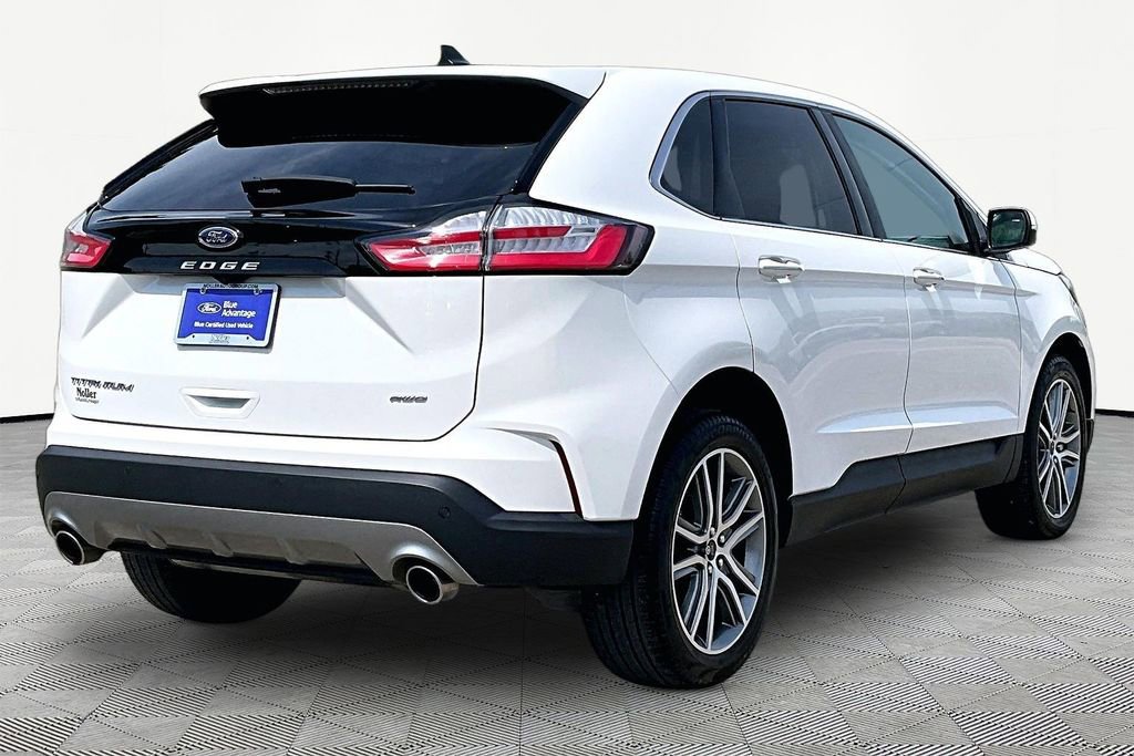 Certified 2024 Ford Edge Titanium AWD/4WD image 2