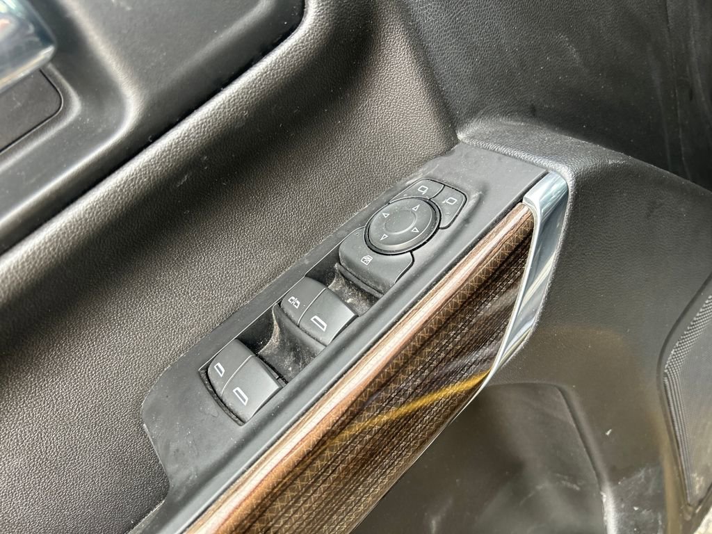 Used 2022 Chevrolet Silverado 1500 LT image 21