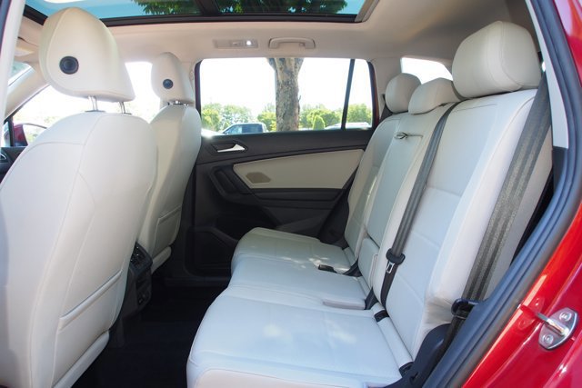 Used 2019 Volkswagen Tiguan SE AWD/4WD image 20