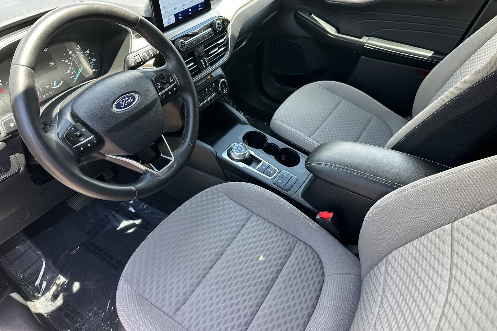 Certified 2022 Ford Escape SE w/ SE Sport Appearance Package FWD image 10