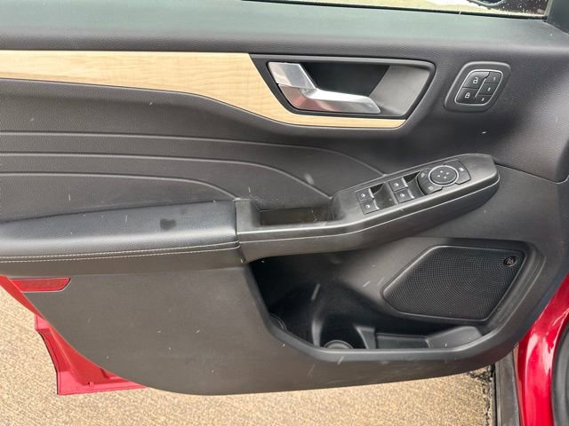 Certified 2021 Ford Escape Titanium w/ Titanium Elite Package image 13