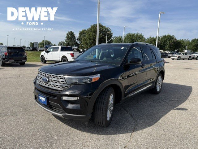 Certified 2023 Ford Explorer Limited w/ Equipment Group 301A AWD/4WD image 3