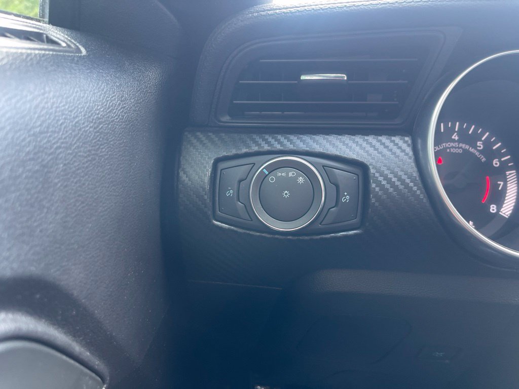 Certified 2020 Ford Mustang Coupe RWD image 25