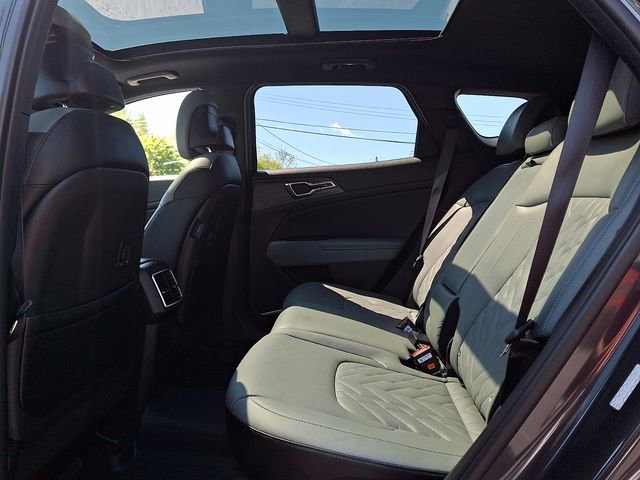 Used 2023 Kia Sportage X-Line w/ X-Line Premium Package AWD/4WD image 11