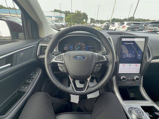 Certified 2023 Ford Edge SEL w/ Convenience Package AWD/4WD image 17