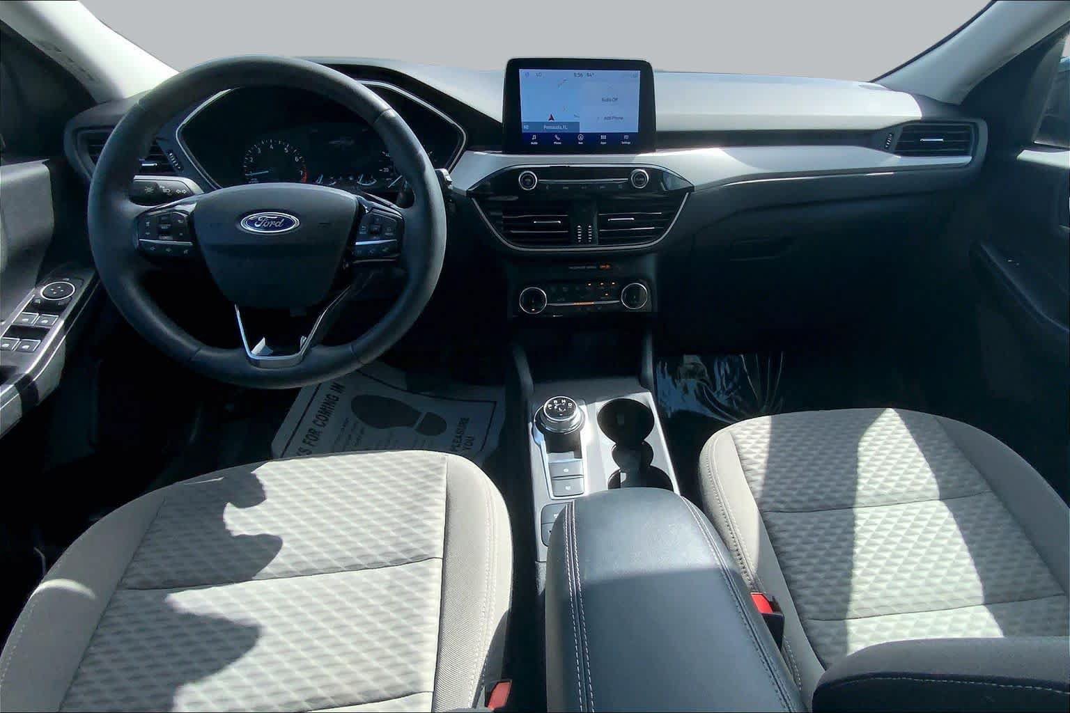 Certified 2022 Ford Escape SE w/ SE Sport Appearance Package FWD image 16