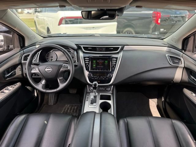 Used 2024 Nissan Murano SL image 2
