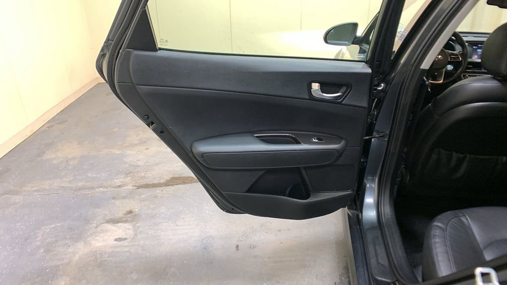 Used 2020 Kia Optima EX image 20