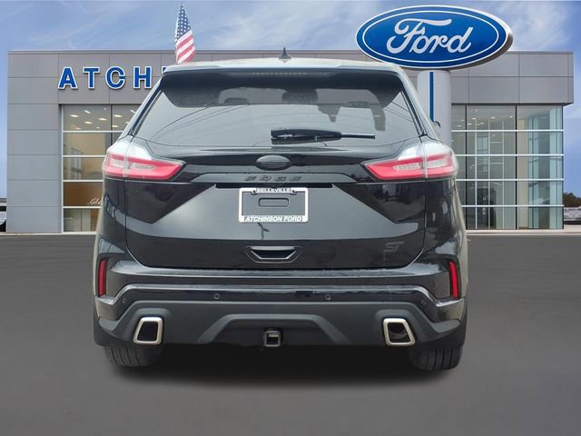 Certified 2022 Ford Edge ST image 3