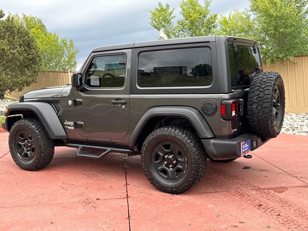 Used 2019 Jeep Wrangler Sport AWD/4WD image 6