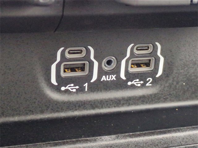 Used 2024 RAM 3500 Laramie w/ Towing Technology Group image 23