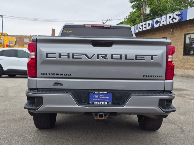 Used 2023 Chevrolet Silverado 1500 Custom w/ LPO, Dark Essentials Package AWD/4WD image 5