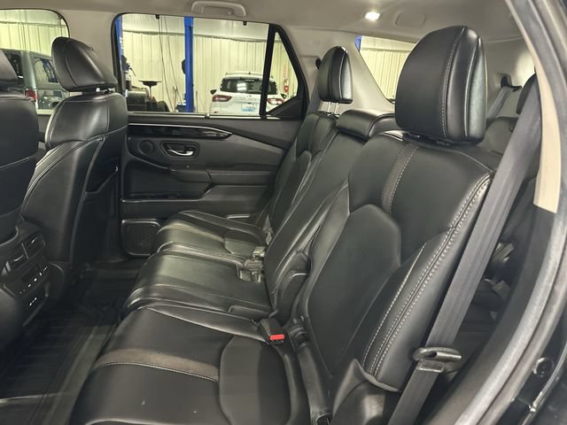 Used 2025 Honda Pilot EX-L image 30
