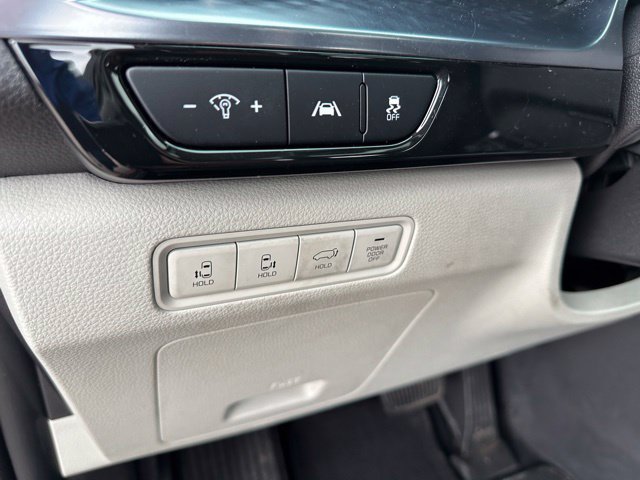 Used 2023 Kia Carnival SX Prestige FWD image 25
