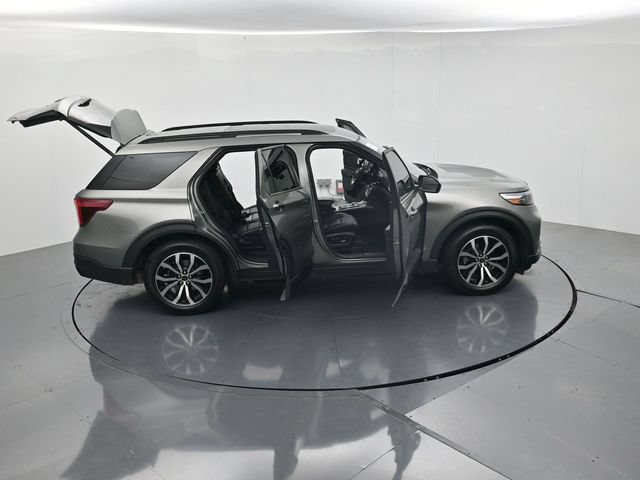 Certified 2020 Ford Explorer ST w/ Premium Technology Package AWD/4WD image 53