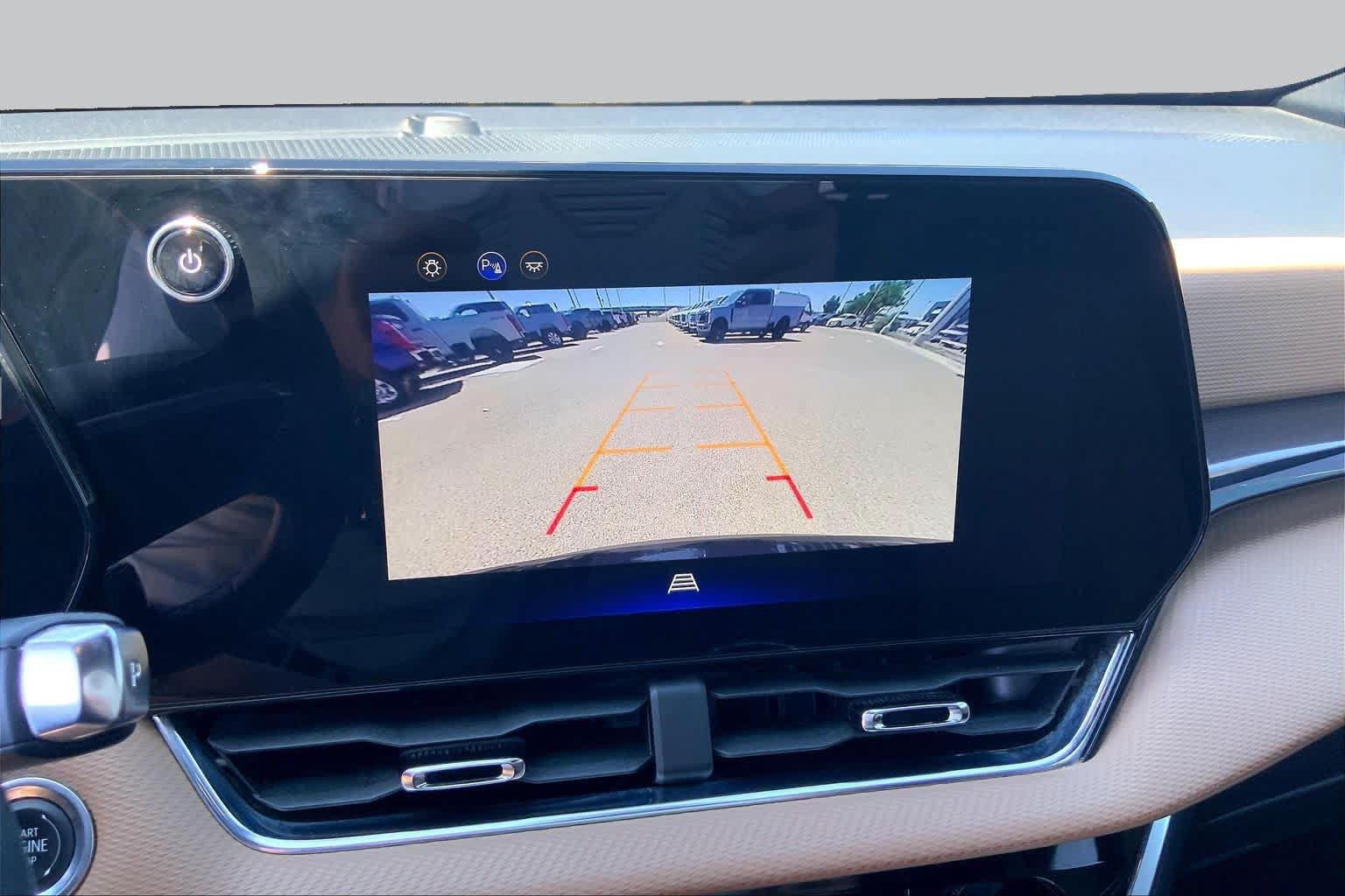 Used 2025 Chevrolet Equinox ACTIV FWD image 27
