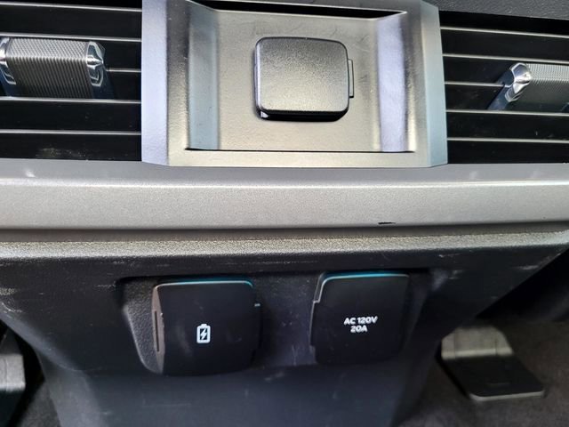 Certified 2024 Ford F150 XLT w/ Mobile Office Package image 13