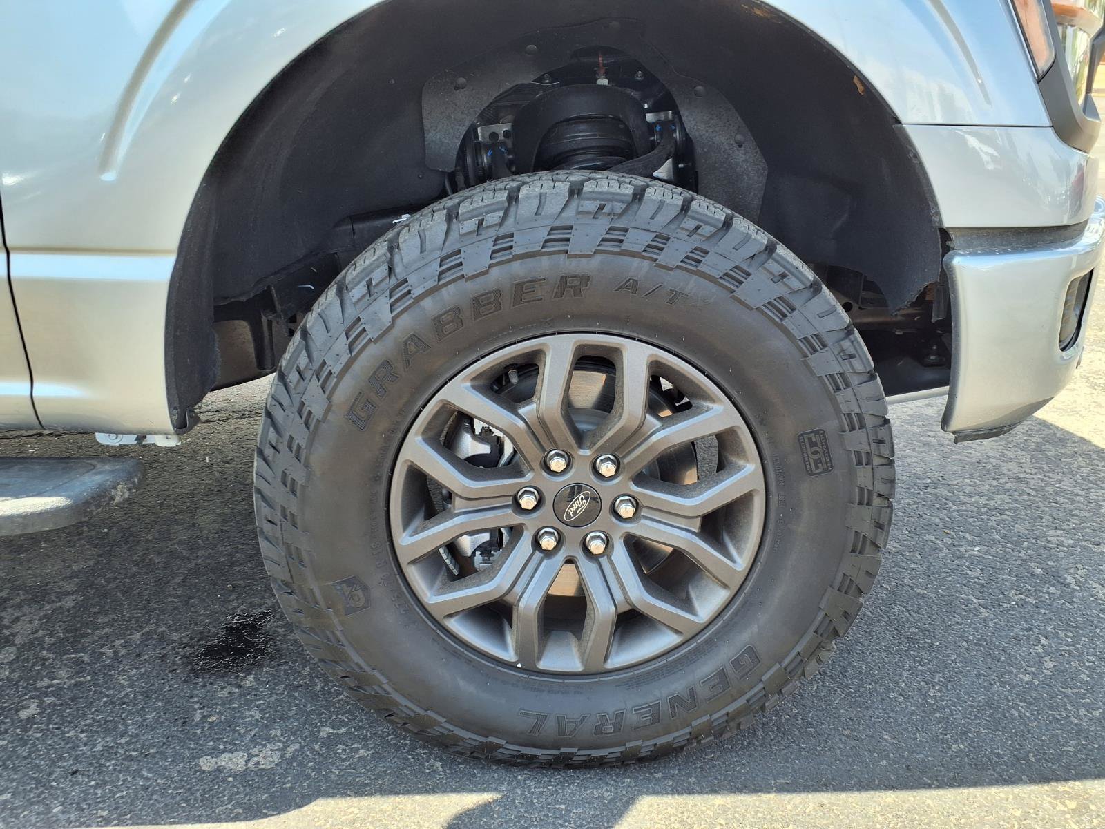 Certified 2025 Ford F150 Tremor w/ Tow/Haul Package AWD/4WD image 9