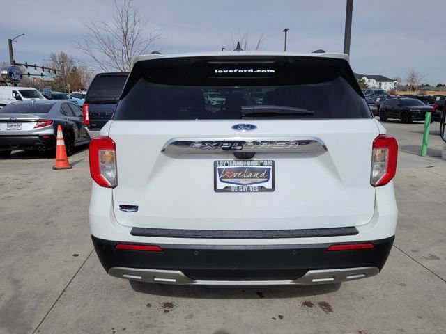 Certified 2024 Ford Explorer XLT w/ Equipment Group 202A image 4