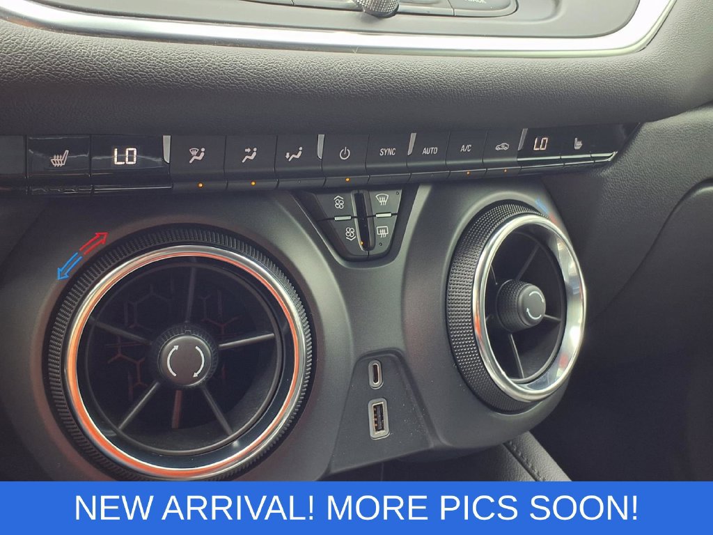 Used 2022 Chevrolet Blazer LT FWD image 12