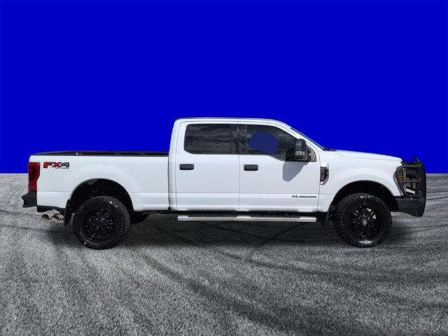 Certified 2019 Ford F250 XLT w/ XLT Value Package AWD/4WD image 3