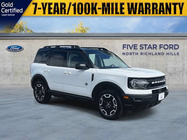 Certified 2024 Ford Bronco Sport Outer Banks w/ Tech Package AWD/4WD image 2