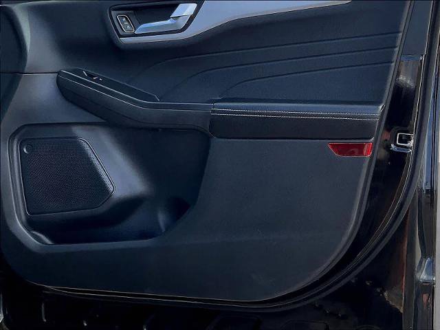 Certified 2024 Ford Escape Platinum AWD/4WD image 28