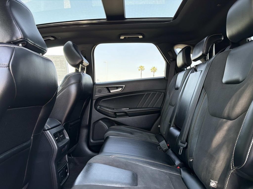 Certified 2020 Ford Edge ST AWD/4WD image 19