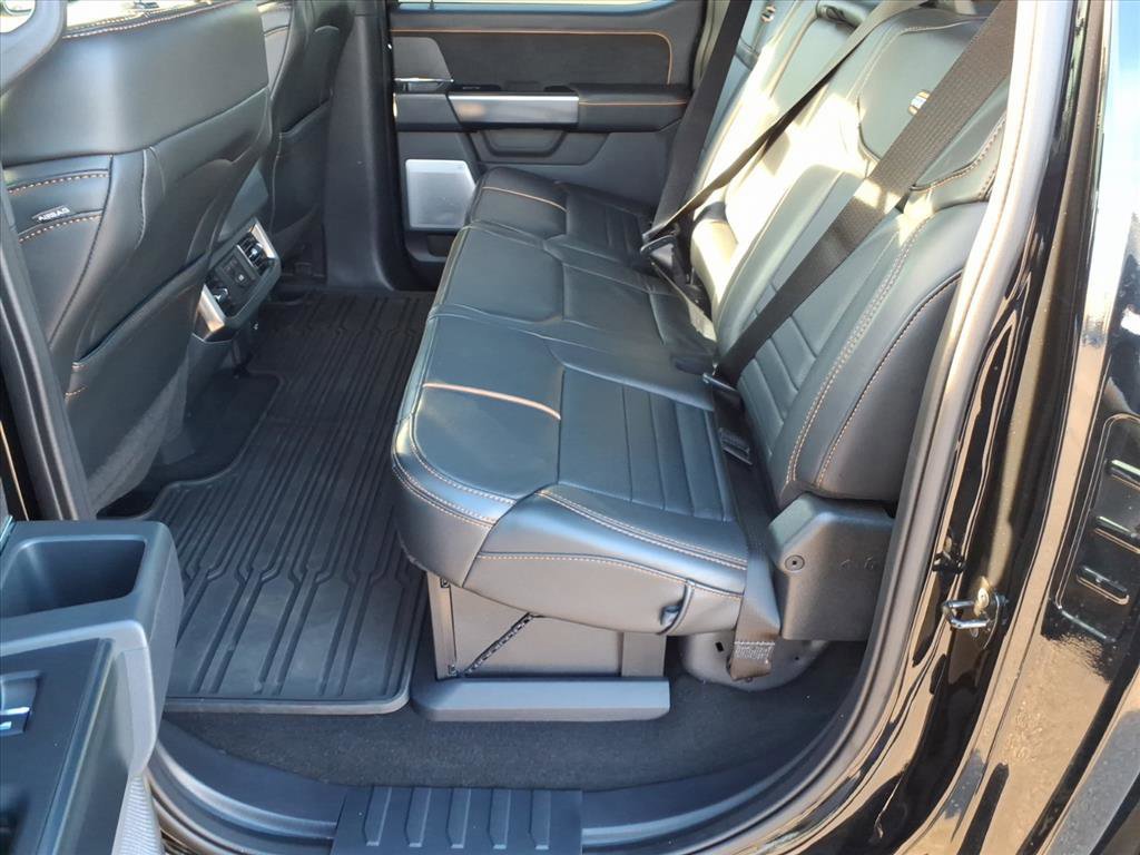 Certified 2024 Ford F250 Platinum w/ FX4 Off-Road Package image 6