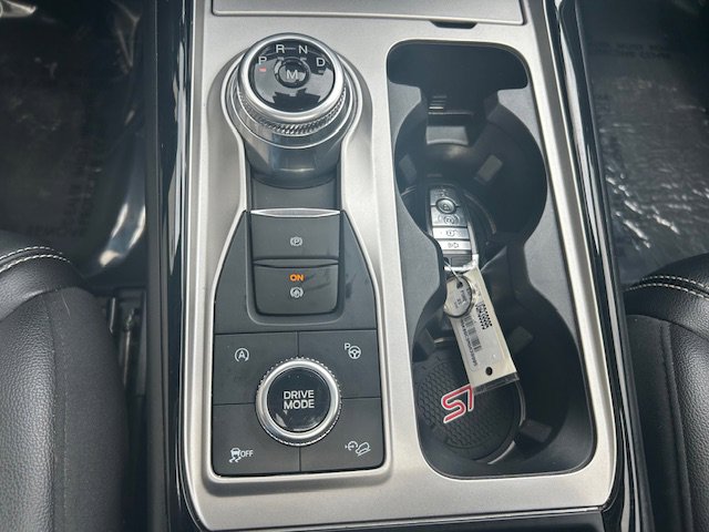 Certified 2023 Ford Explorer ST-Line w/ Class IV Trailer Tow Package image 22