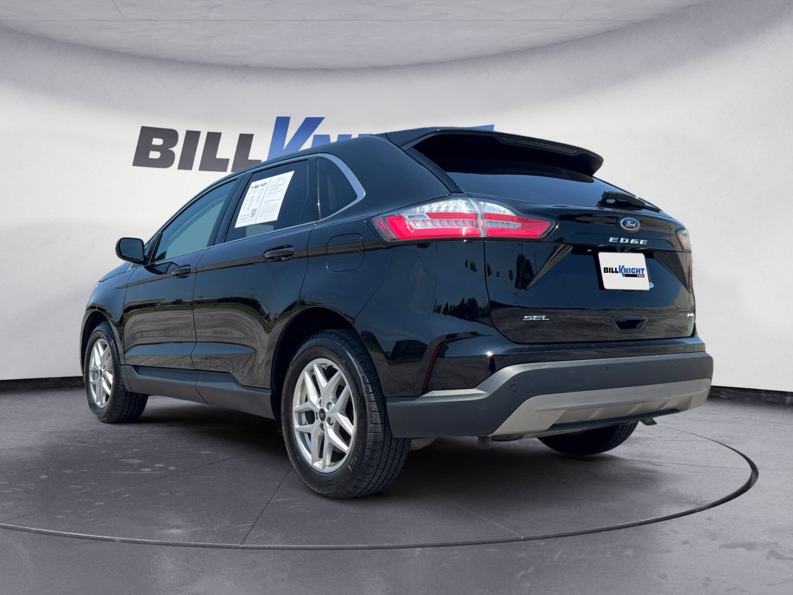 Certified 2023 Ford Edge SEL AWD/4WD image 3