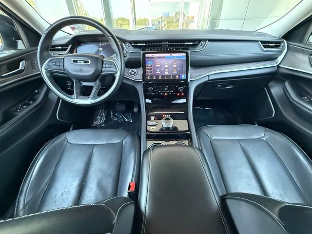 Used 2021 Jeep Grand Cherokee L Limited AWD/4WD image 22