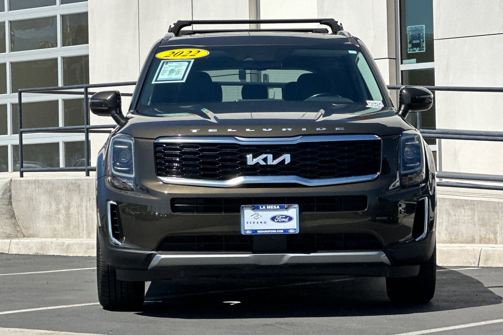 Used 2022 Kia Telluride EX w/ Towing Package FWD image 8