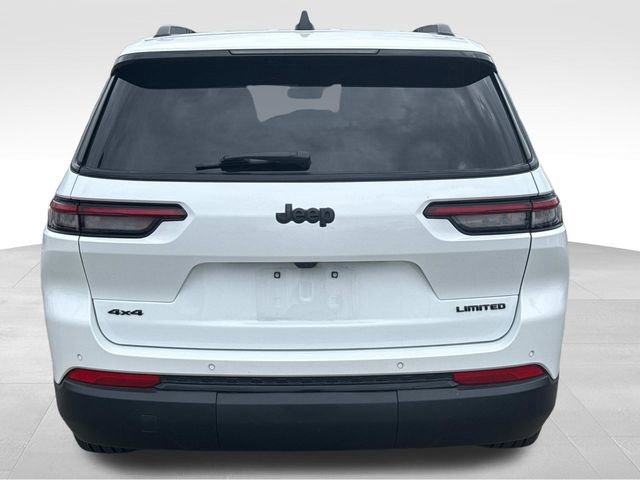 Used 2025 Jeep Grand Cherokee L Limited w/ Black Appearance Package image 5
