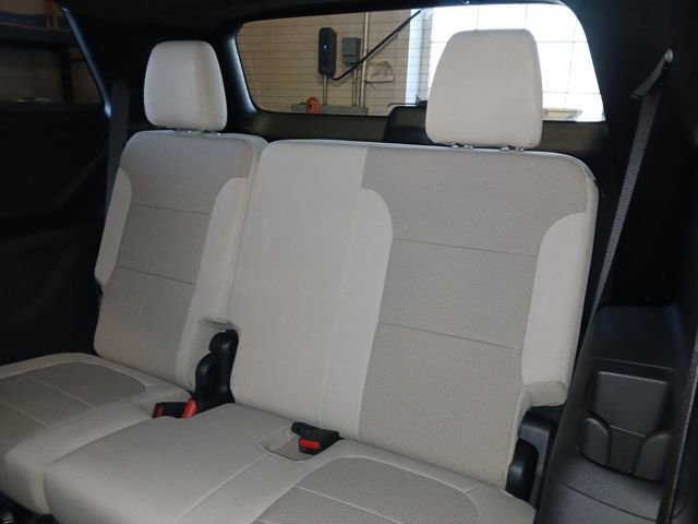 Used 2023 Chevrolet Traverse LS w/ Midnight/Sport Edition image 45