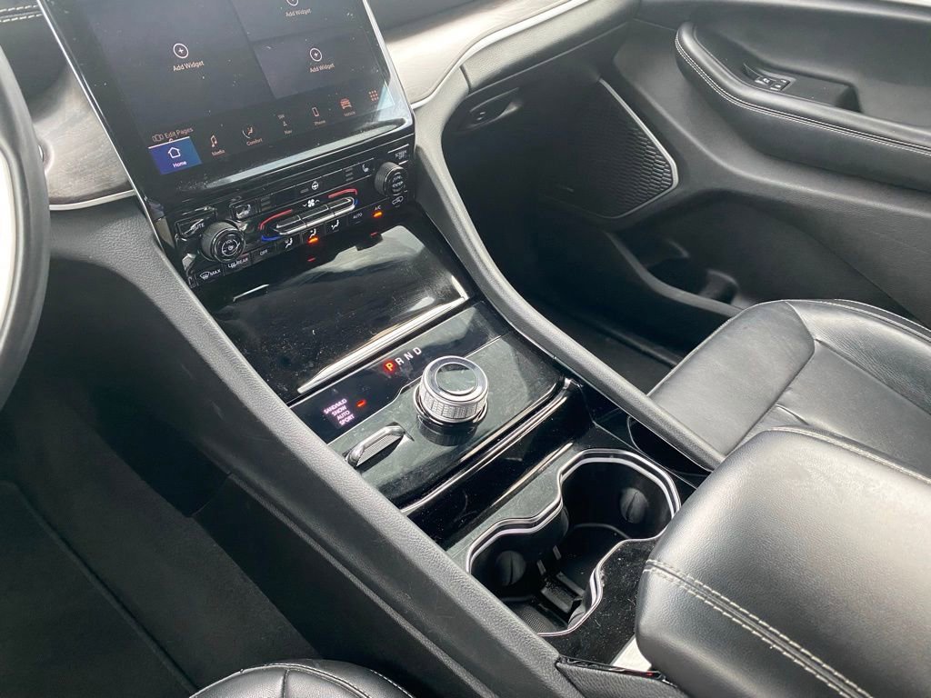 Used 2021 Jeep Grand Cherokee L Limited image 25