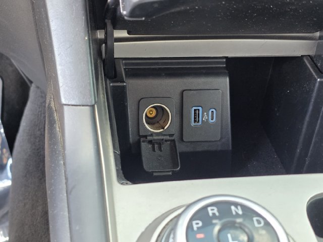 Certified 2022 Ford Explorer XLT RWD image 21