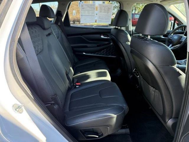 Used 2022 Hyundai Santa Fe Limited image 23
