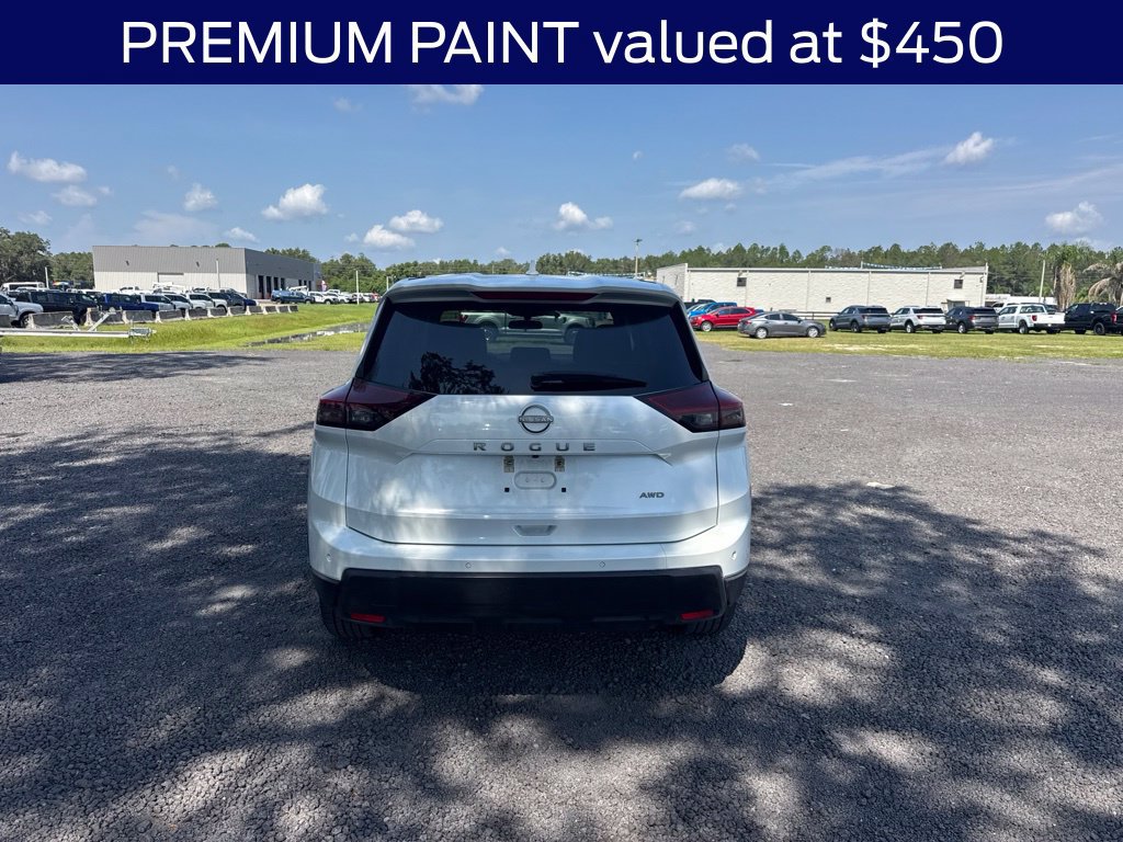 Used 2025 Nissan Rogue SV AWD/4WD image 5