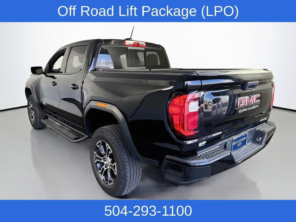 Used 2024 GMC Canyon AT4 w/ LPO, Off Road Lift Package AWD/4WD image 9