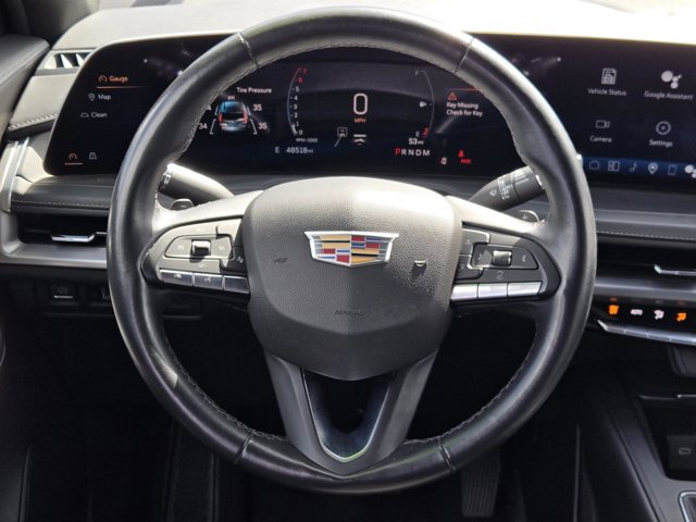 Used 2025 Cadillac XT4 Premium Luxury FWD image 14