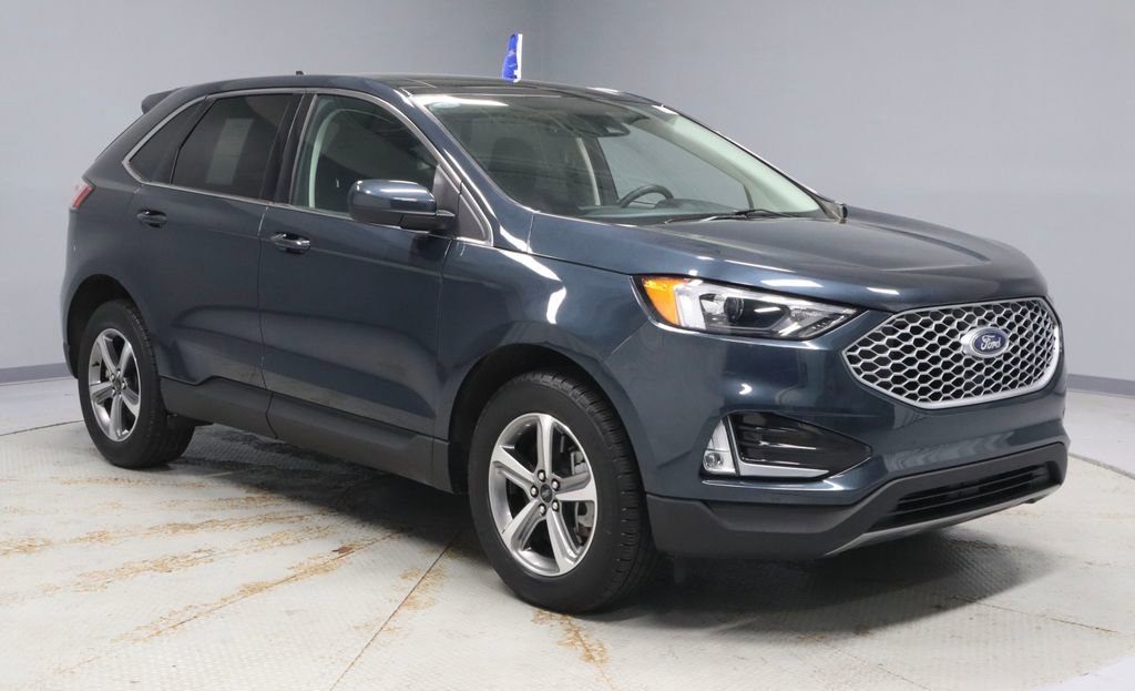 Certified 2024 Ford Edge SEL w/ Convenience Package AWD/4WD image 7