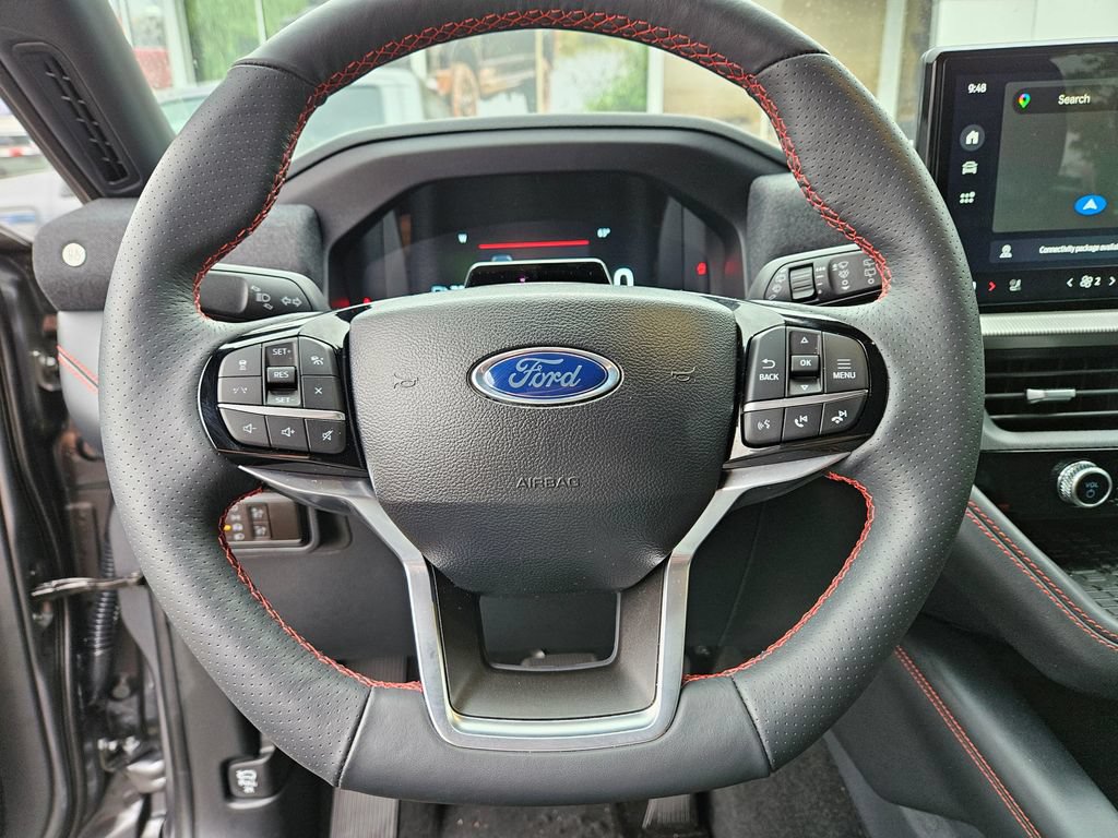 Certified 2025 Ford Explorer ST-Line w/ Premium Package RWD image 26