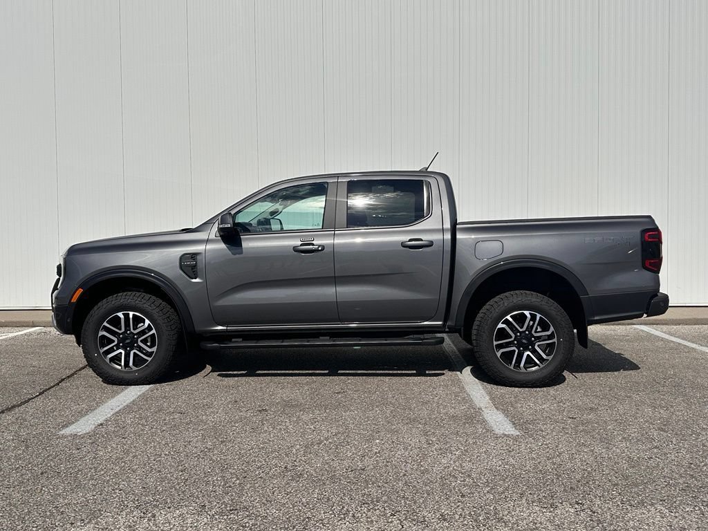 Certified 2024 Ford Ranger Lariat w/ Advanced Towing Package AWD/4WD image 3